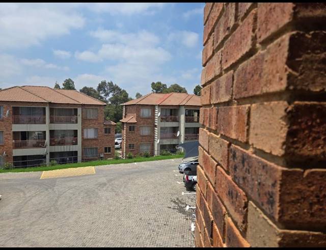 2 BEDROOM APARTMENT FOR SALE IN BIRCHLEIGH